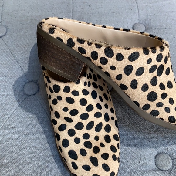 Crown & Ivy mules leopard print slides - Picture 5 of 5